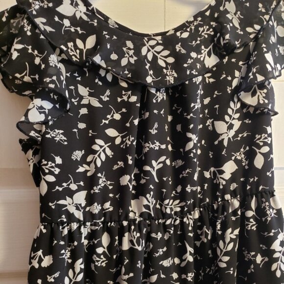 Cute Converse Dress - Picture 5 of 8